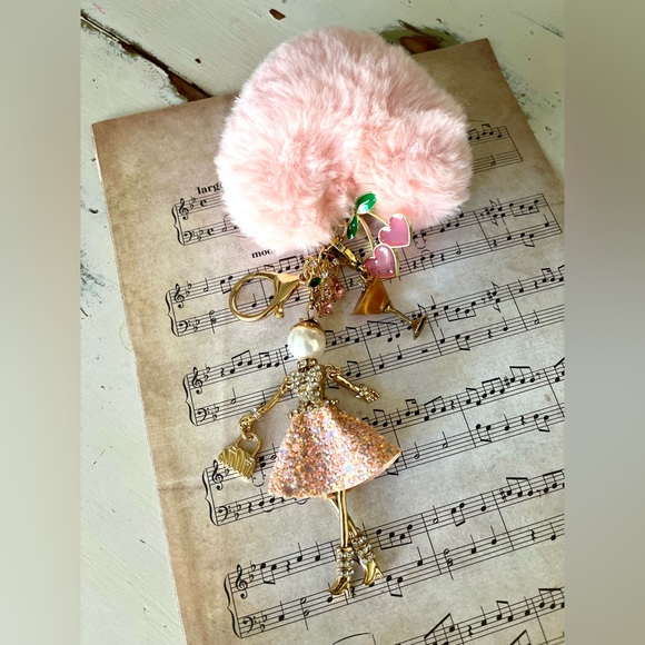 NEW!! Bougie Handcrafted Custom Handbag Purse Charms Keychains - Picture 3 of 6